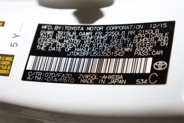 Thumbnail: 2016 Toyota Prius - 36
