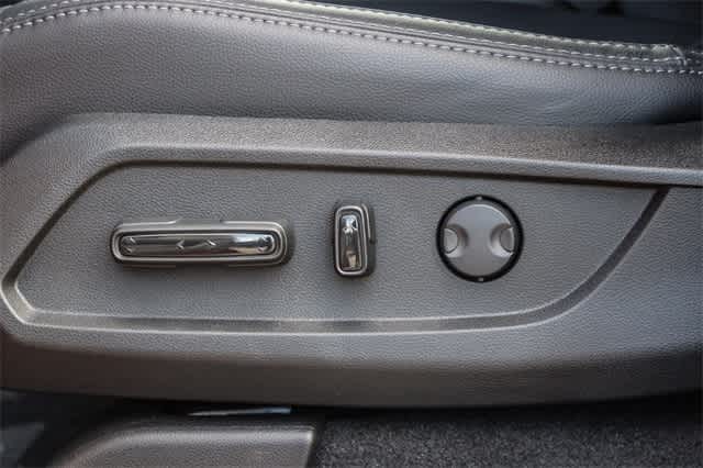 Thumbnail: 2026 Honda Pilot - 25