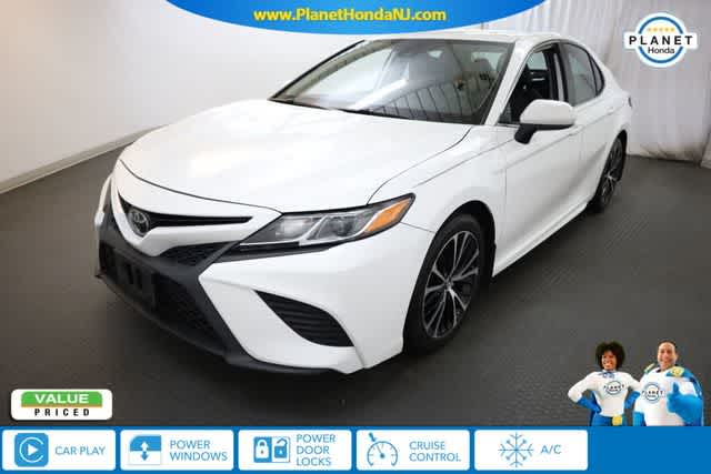 2019 Toyota Camry SE -
                  Union, NJ