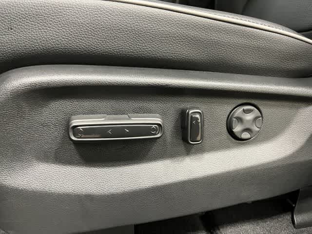 Thumbnail: 2026 Honda Odyssey - 12