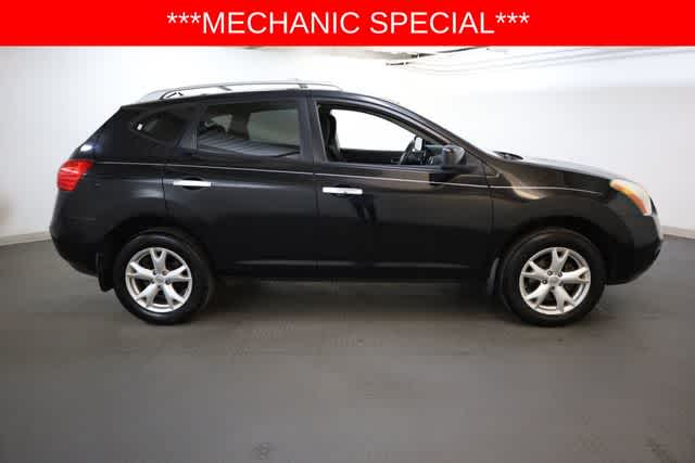 Thumbnail: 2010 Nissan Rogue - 9
