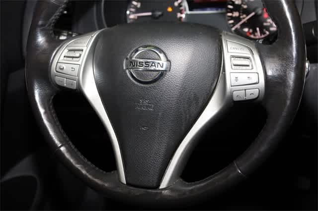 Thumbnail: 2016 Nissan Altima - 33