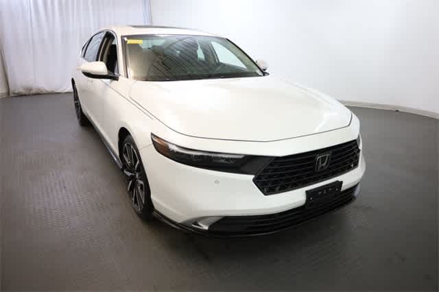 2023 Honda Accord Touring 11