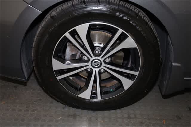 Thumbnail: 2020 Nissan Sentra - 35