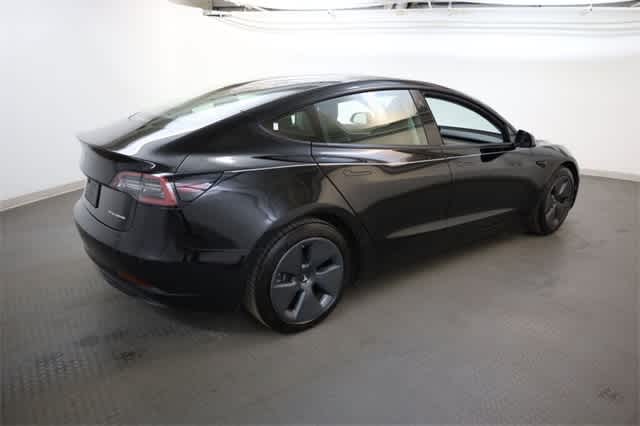 Thumbnail: 2022 Tesla Model 3 - 8
