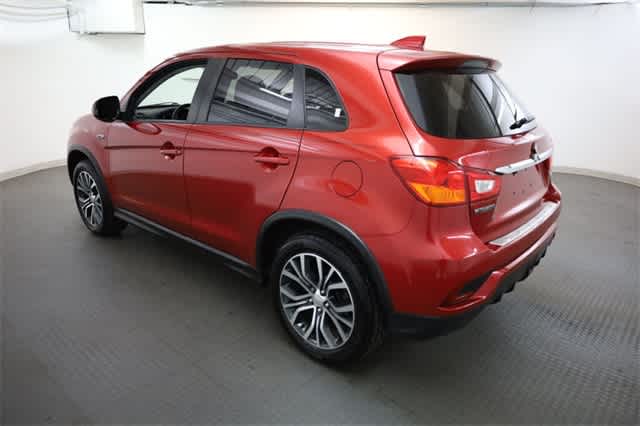 Thumbnail: 2019 Mitsubishi Outlander Sport - 4