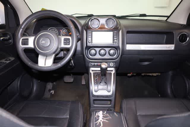 Thumbnail: 2016 Jeep Compass - 21