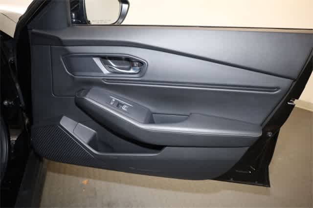 Thumbnail: 2023 Honda Accord - 22