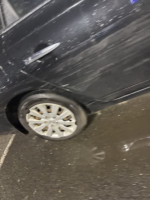 Thumbnail: 2014 Nissan Sentra - 21