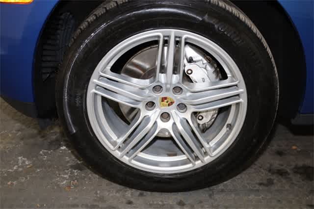 Thumbnail: 2017 Porsche Macan - 39