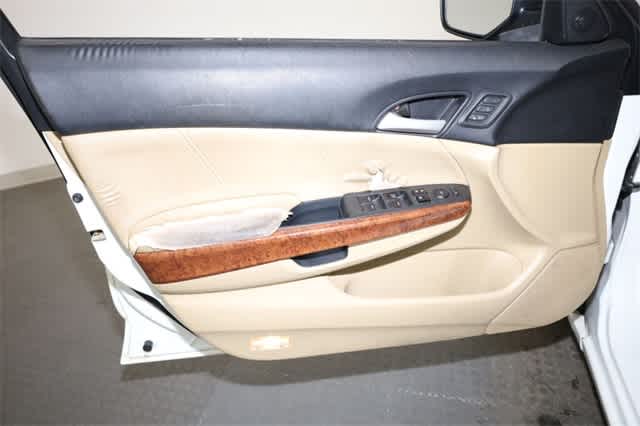 Thumbnail: 2012 Honda Accord - 13