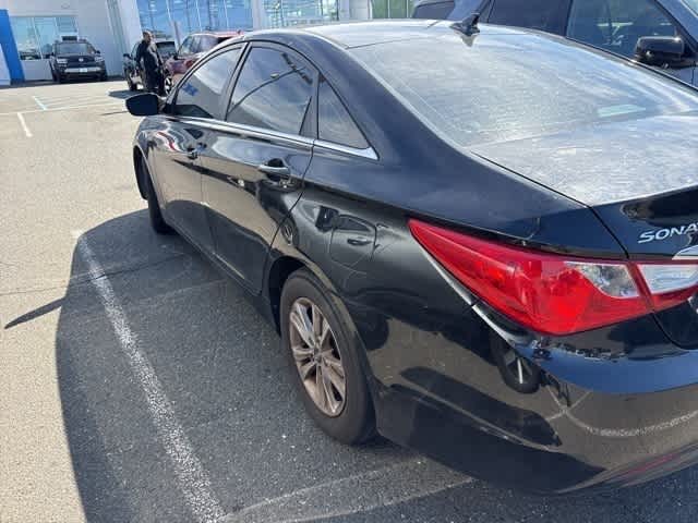 Thumbnail: 2011 Hyundai Sonata - 7