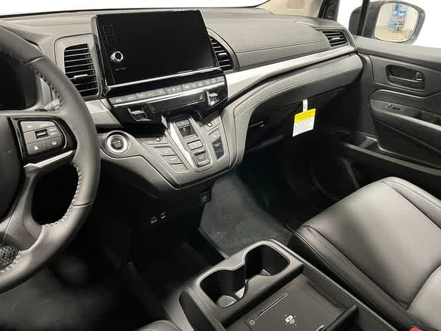 Thumbnail: 2026 Honda Odyssey - 17