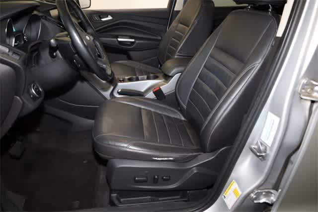 Thumbnail: 2015 Ford Escape - 15