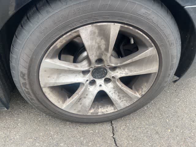 Thumbnail: 2011 BMW 5 Series - 36