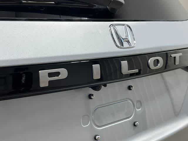 Thumbnail: 2026 Honda Pilot - 6
