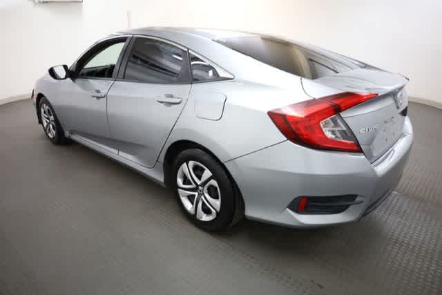 Thumbnail: 2016 Honda Civic - 4