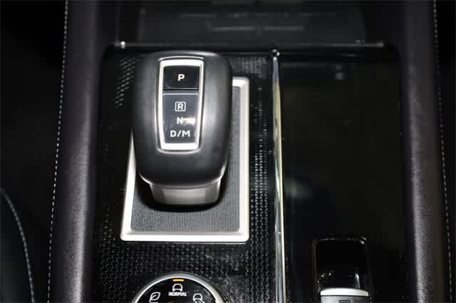 Thumbnail: 2024 Mitsubishi Outlander - 32