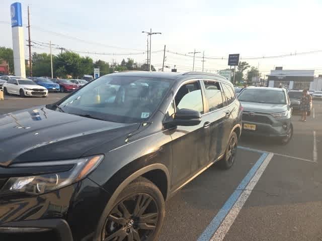 Thumbnail: 2022 Honda Pilot - 2