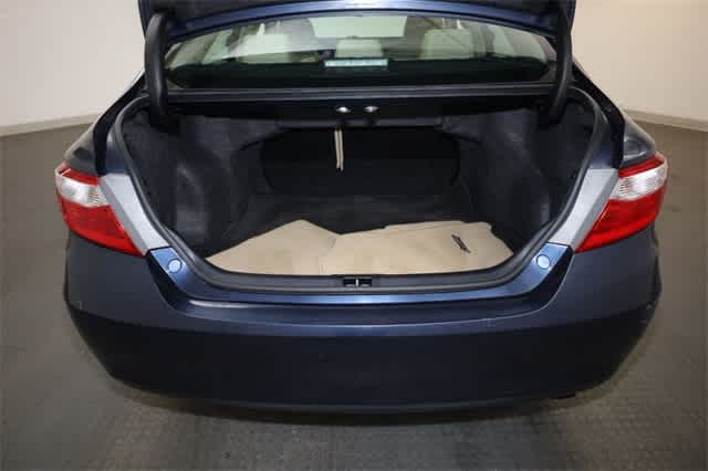 Thumbnail: 2017 Toyota Camry - 36