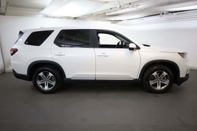 Thumbnail: 2024 Honda Pilot - 9