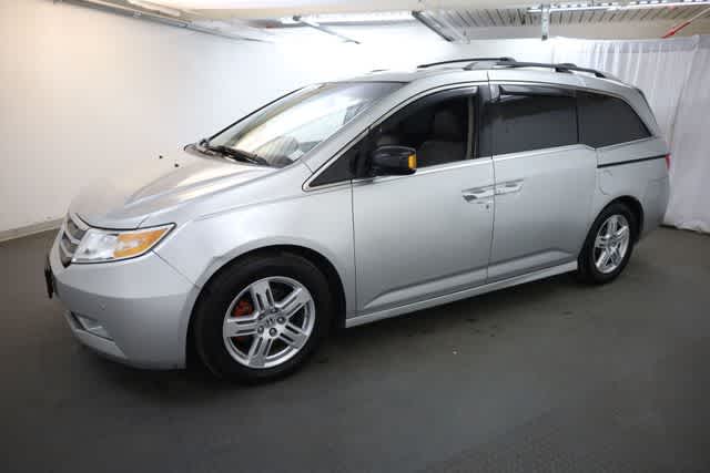 Thumbnail: 2011 Honda Odyssey - 2