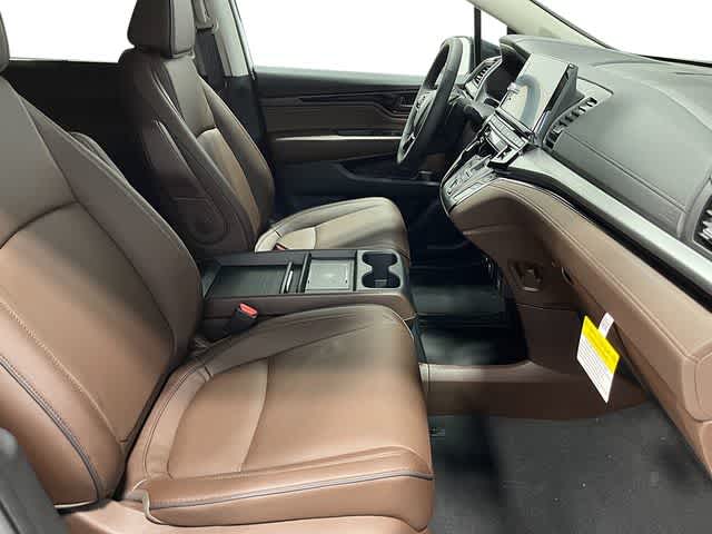 Thumbnail: 2026 Honda Odyssey - 30