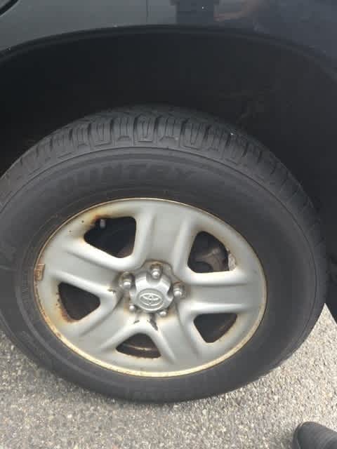 2012 Toyota RAV4 Base 22