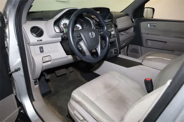 Thumbnail: 2015 Honda Pilot - 14