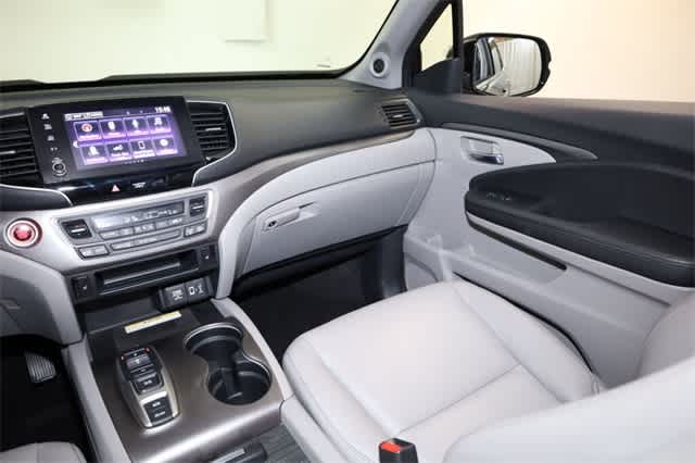 Thumbnail: 2023 Honda Ridgeline - 18
