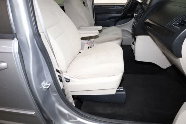 Thumbnail: 2015 Dodge Grand Caravan - 20