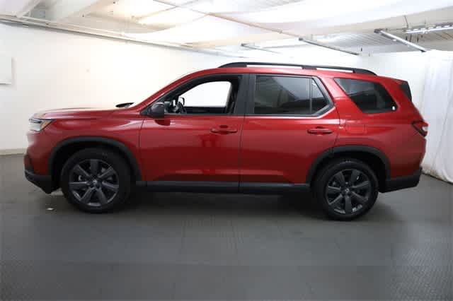 Thumbnail: 2023 Honda Pilot - 3