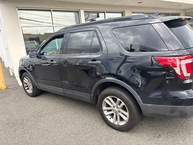 Thumbnail: 2016 Ford Explorer - 5