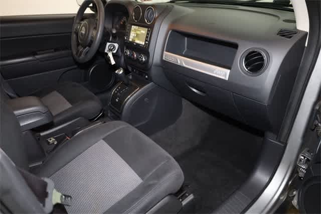 Thumbnail: 2015 Jeep Compass - 19