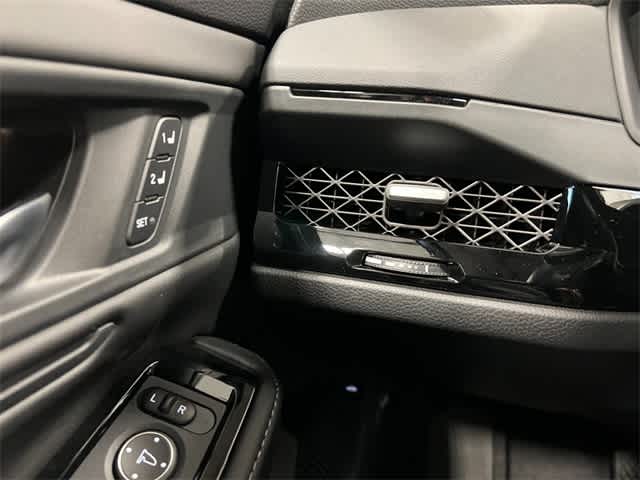 Thumbnail: 2025 Honda Accord - 18