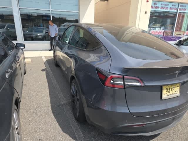 Thumbnail: 2022 Tesla Model Y - 9