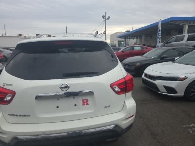 Thumbnail: 2020 Nissan Pathfinder - 11