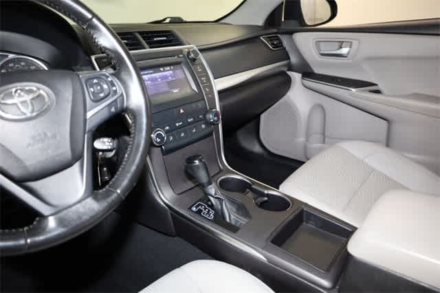 Thumbnail: 2016 Toyota Camry - 23