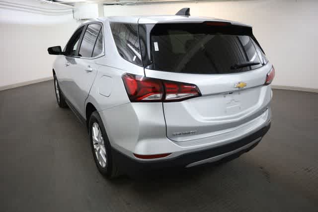 Thumbnail: 2022 Chevrolet Equinox - 5