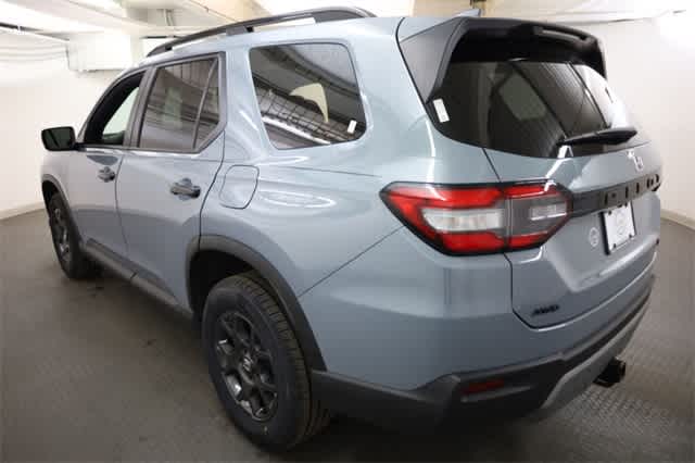 Thumbnail: 2024 Honda Pilot - 4