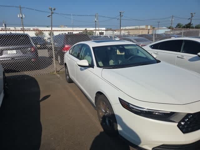 Thumbnail: 2023 Honda Accord - 18