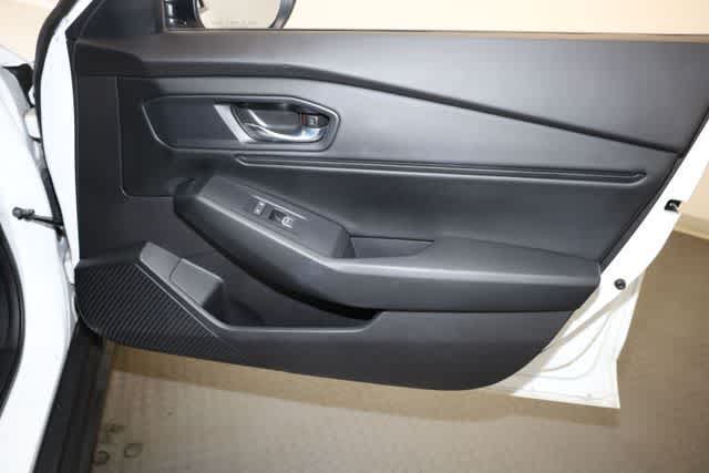 Thumbnail: 2023 Honda Accord - 31