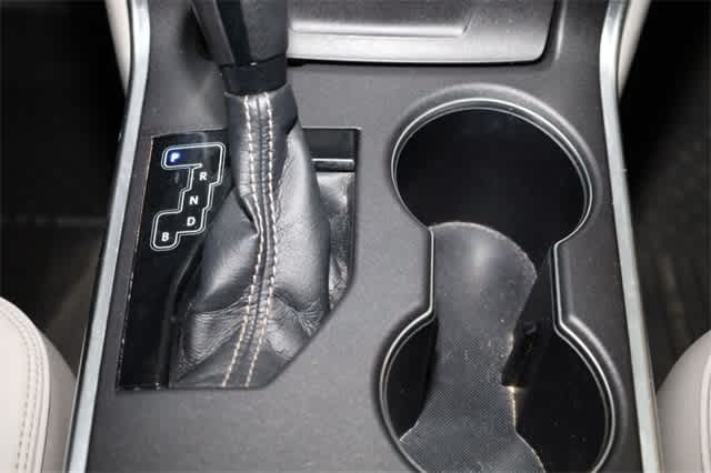 Thumbnail: 2016 Toyota Camry - 30