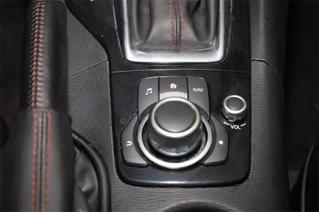 Thumbnail: 2015 Mazda Mazda3 - 32