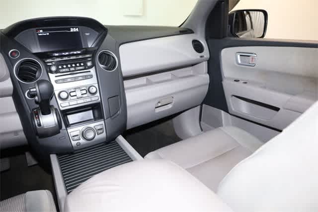 Thumbnail: 2015 Honda Pilot - 18