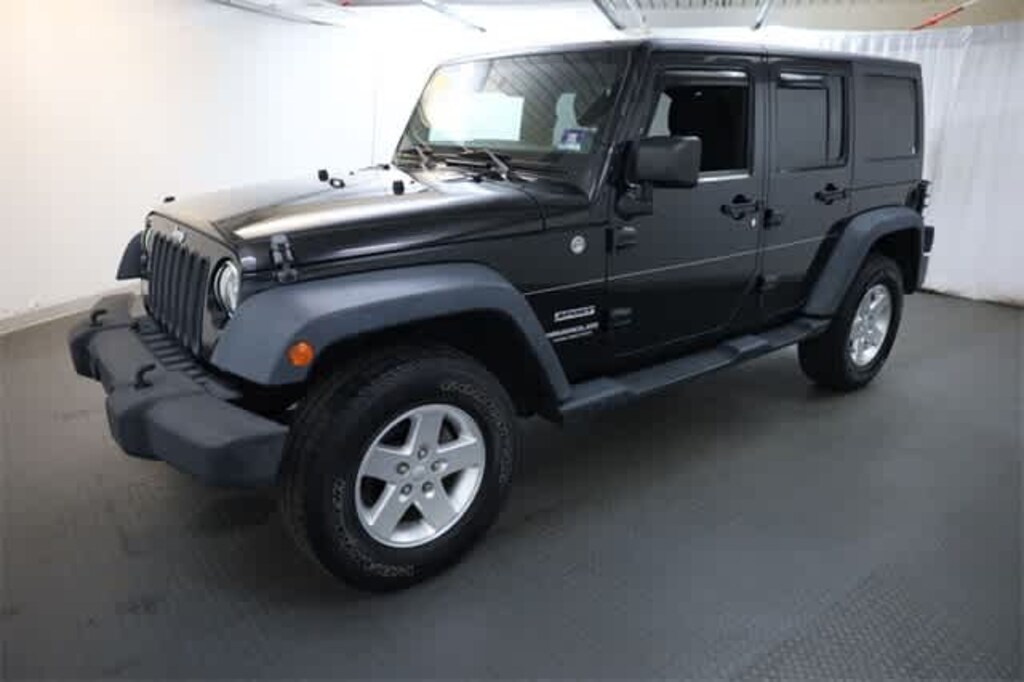 Used 2014 Jeep Wrangler Unlimited Sport 4x4 SUV
