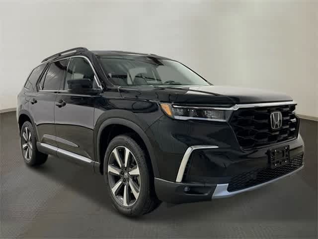 2025 Honda Pilot Touring 10