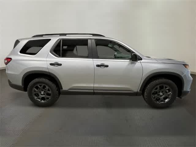 Thumbnail: 2025 Honda Pilot - 8