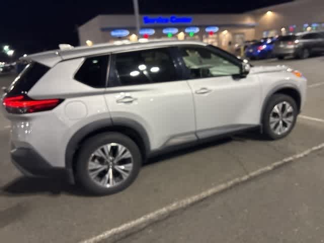 Thumbnail: 2021 Nissan Rogue - 16