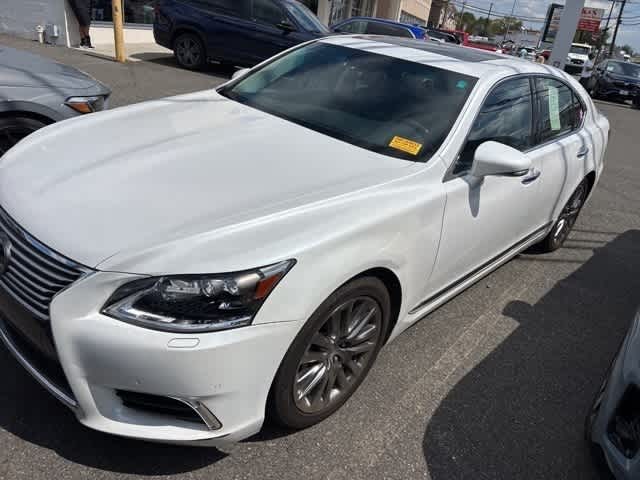Thumbnail: 2017 Lexus LS - 2
